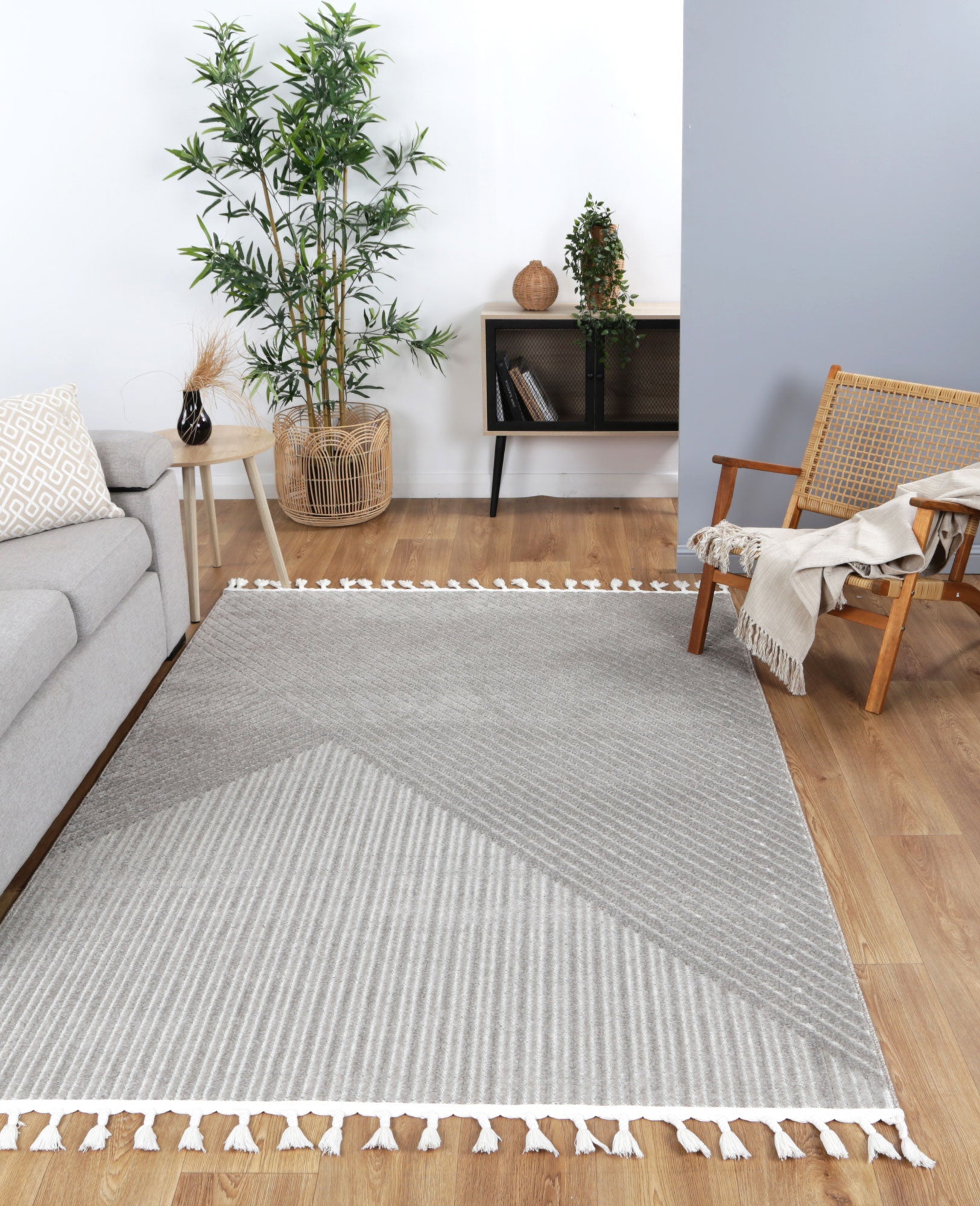 Nefeli Cream Grey Geometric Striped Rug
