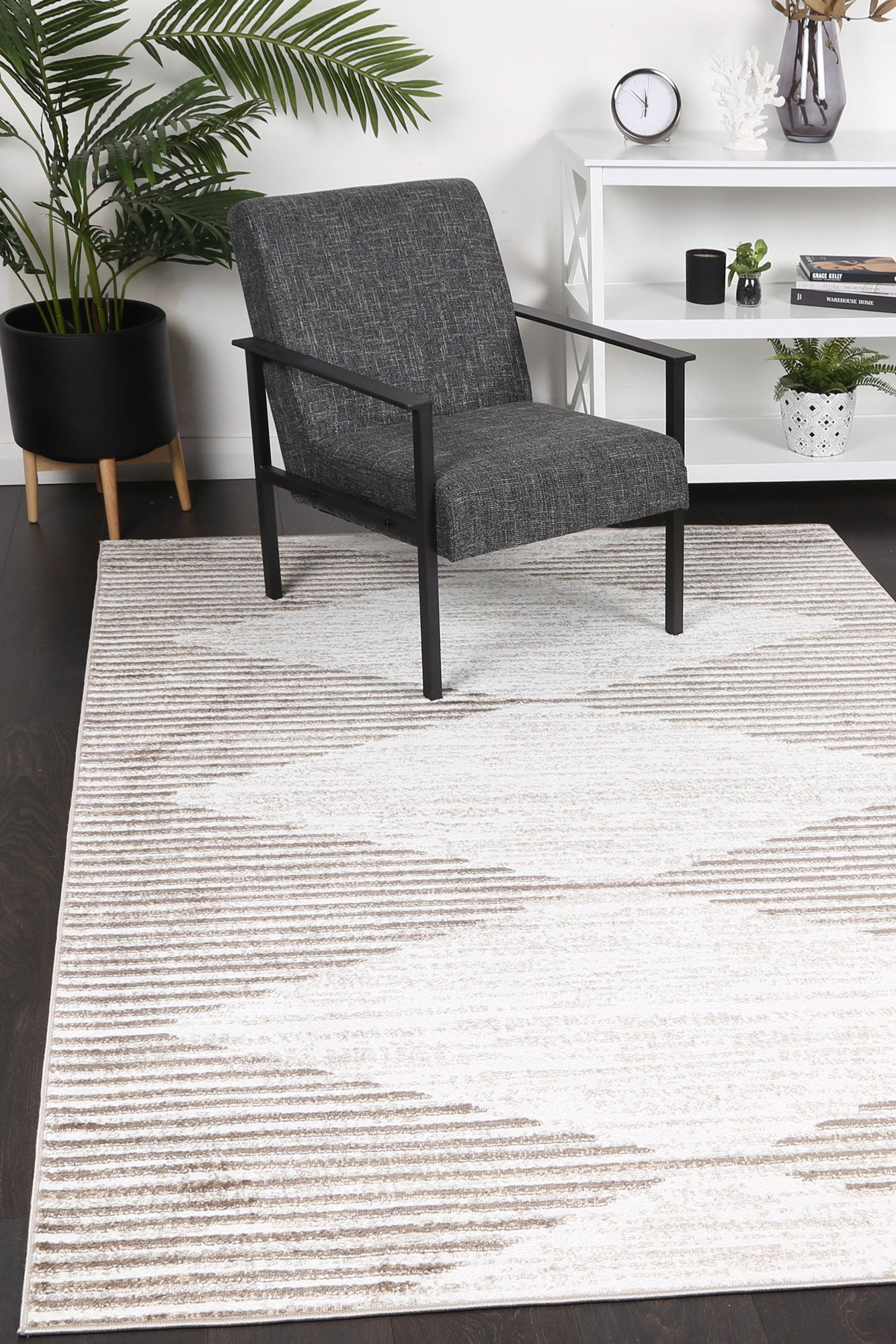 Windjana Abstract Diamond Latte Rug
