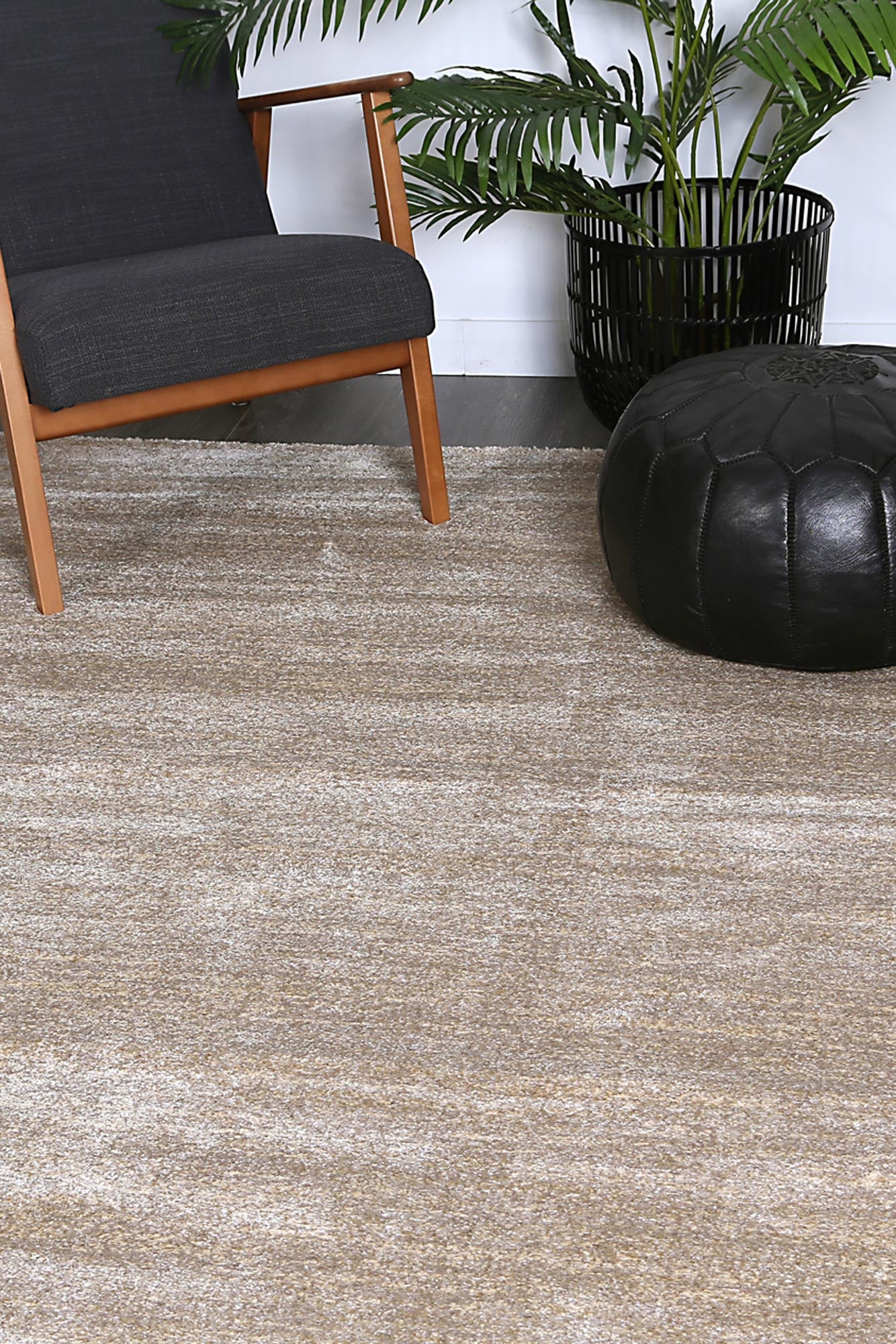 Zarin Solid Beige Modern Rug